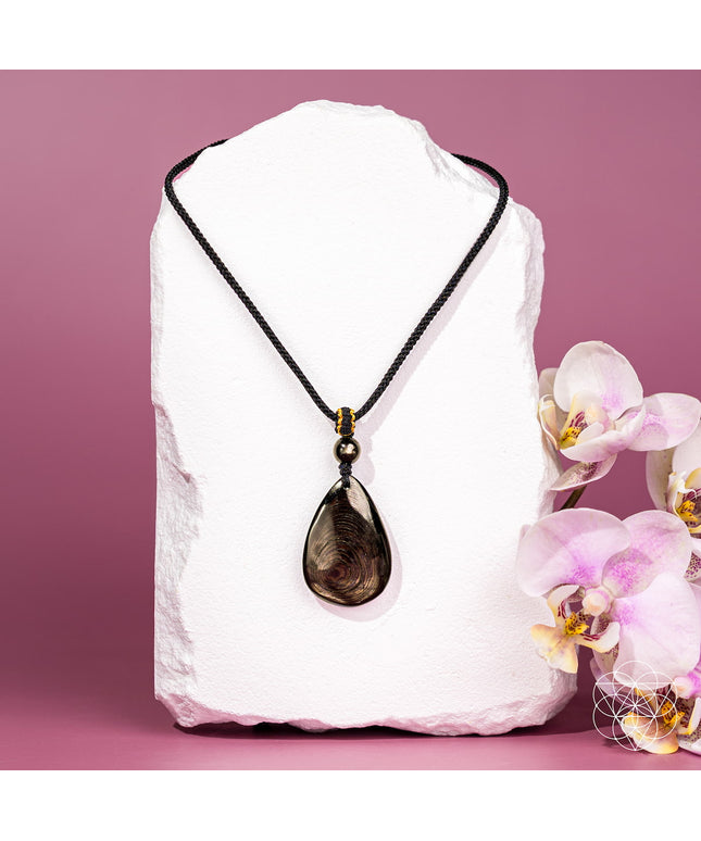 The ﻿Hypersthene Millionaire Manifestation Pendant