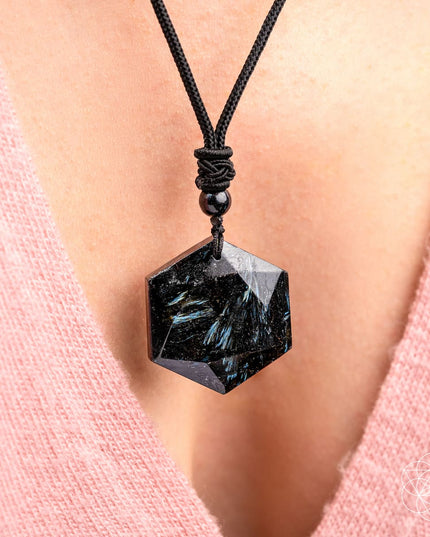 The Arfvedsonite Deep Healing Pendant