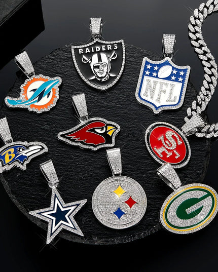Sports Customized LOGO Pendant Necklace with Iced Out Cuban Chains for Football Fans Birthday Gifts