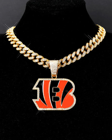 Sports Customized LOGO Pendant Necklace with Iced Out Cuban Chains for Football Fans Birthday Gifts
