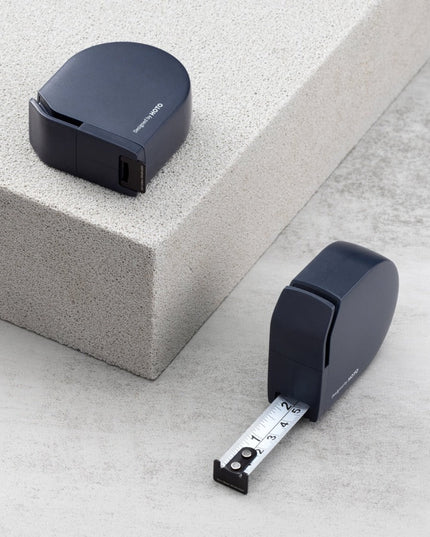 Self-Lock Measure Tape