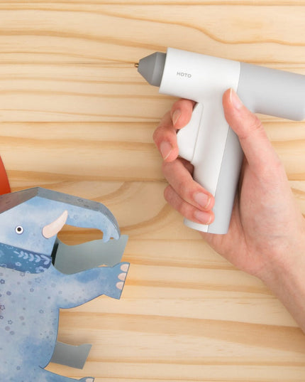 Cordless Manual-Feeding Glue Gun