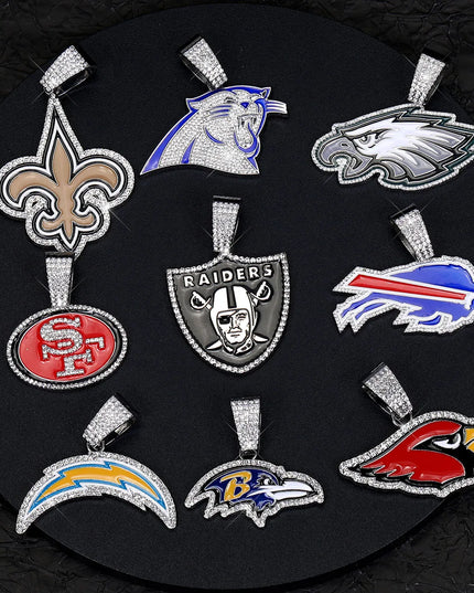 Sports Customized LOGO Pendant Necklace with Iced Out Cuban Chains for Football Fans Birthday Gifts