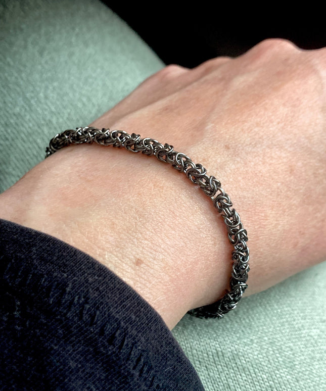 Delicate Byzantine Chainmaille Bracelet in Oxidized Silver