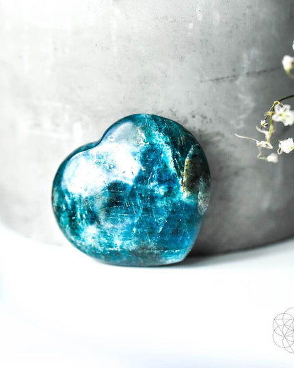 Apatite Heart of Positivity