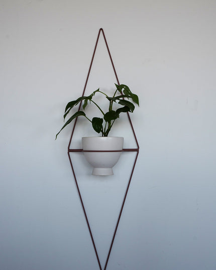 Diamond Eye Wall Planter