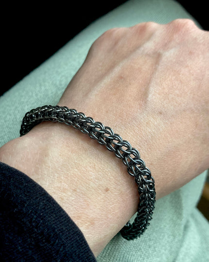 Foxtail Chainmaille Bracelet in Oxidized Sterling Silver