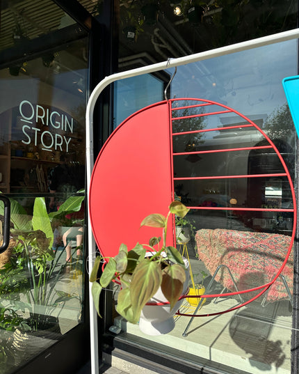 Sunset Circle Wall Planter